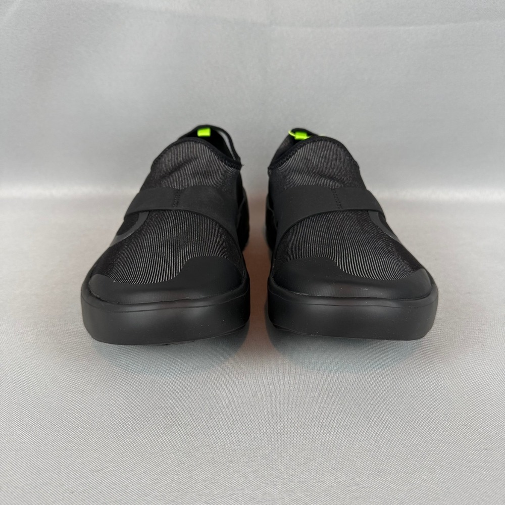 Oofos OOmg Fibre Low Recovery Sneakers Mens 9 Black Gray Slip-On Shoes New NIB - Picture 3 of 8